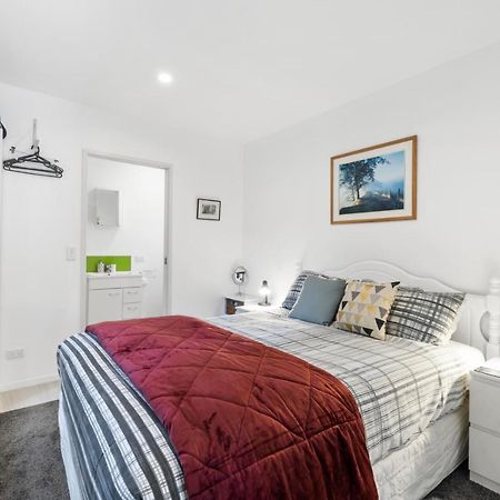 Bellbird Cottage - Lake Taupo Bach Waitahanui Екстериор снимка