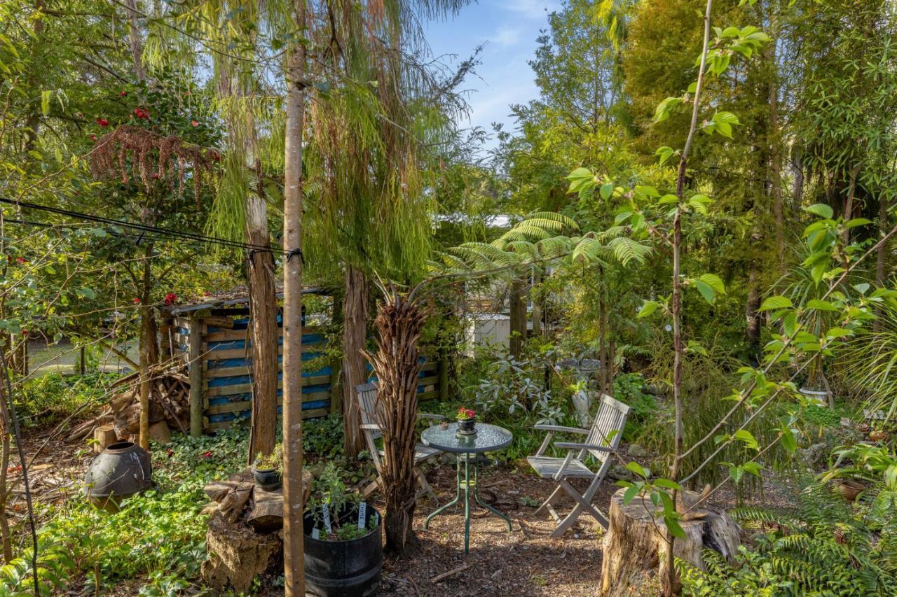 Bellbird Cottage - Lake Taupo Bach Waitahanui Екстериор снимка